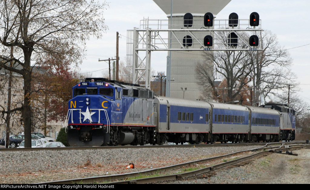 RNCX 1984 brings up the rear on train 75 at Aycock